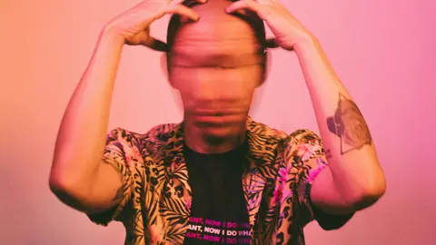 wei-ding-67VUBLD94gY-unsplash